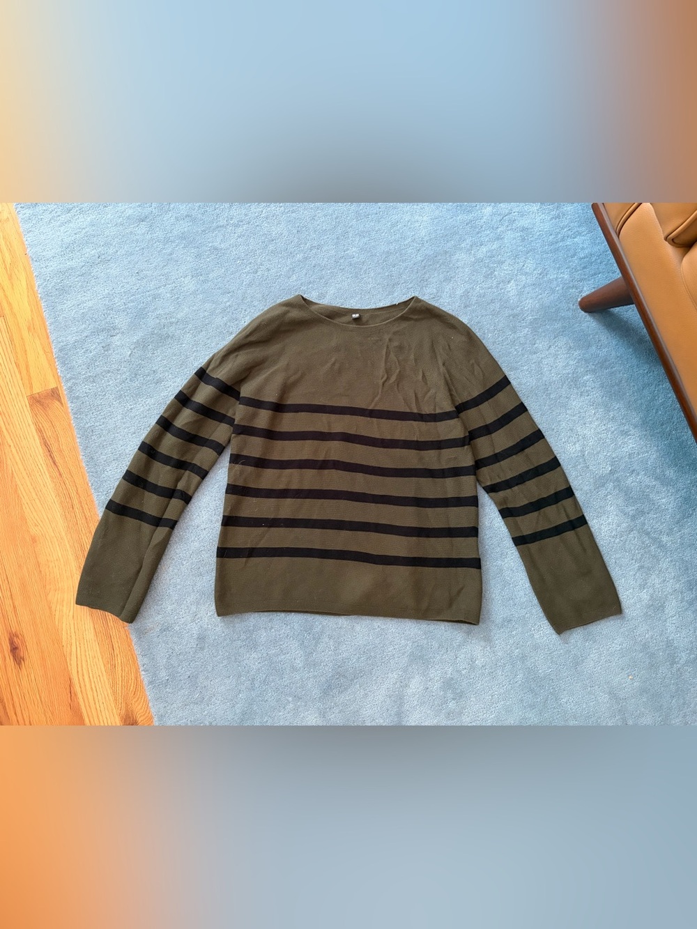 Uniqlo olive green & black stripe lightweight knit sweater, size S